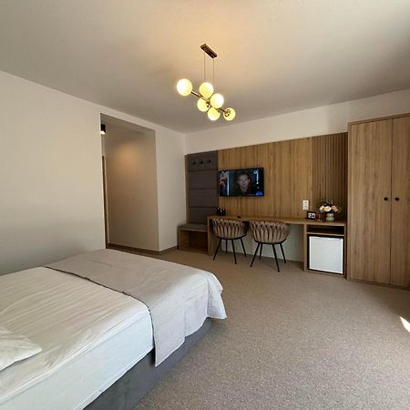 Resort Eden Domki, Apartamenty I Pokoje Jastrzebia Gora Bagian luar foto