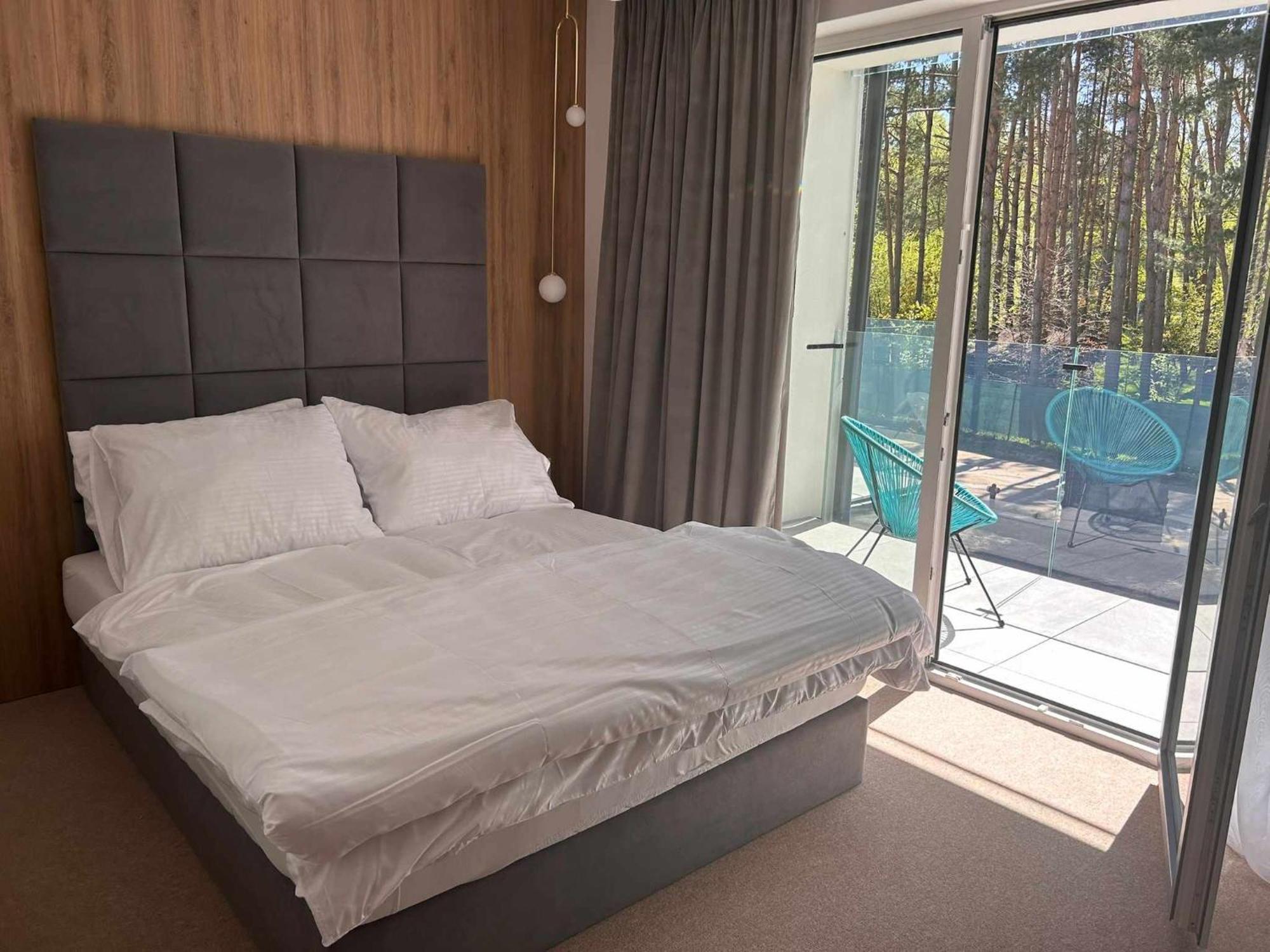 Resort Eden Domki, Apartamenty I Pokoje Jastrzebia Gora Bagian luar foto